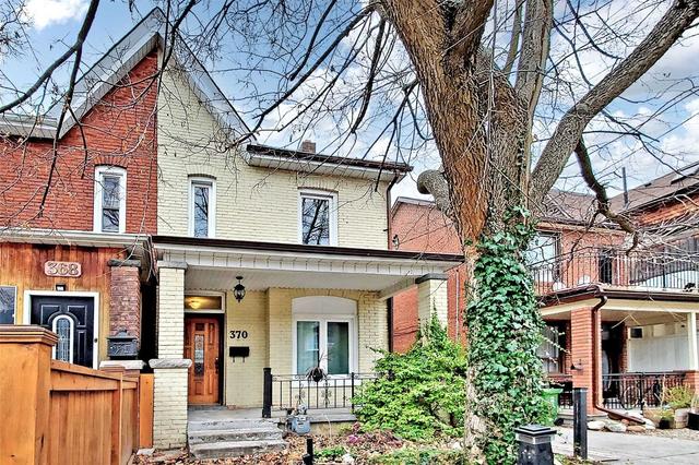 upper - 370 Delaware Ave, House semidetached with 2 bedrooms, 1 bathrooms and 0 parking in Toronto ON | Image 12