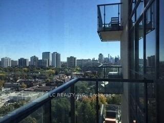 1501 - 60 Berwick Ave, Condo with 1 bedrooms, 1 bathrooms and 1 parking in Toronto ON | Image 2