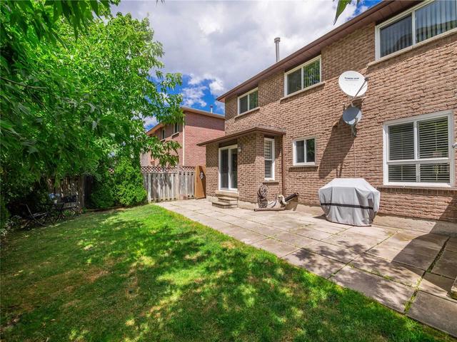 16 Nightstar Dr, House detached with 3 bedrooms, 3 bathrooms and 4 parking in Richmond Hill ON | Image 28