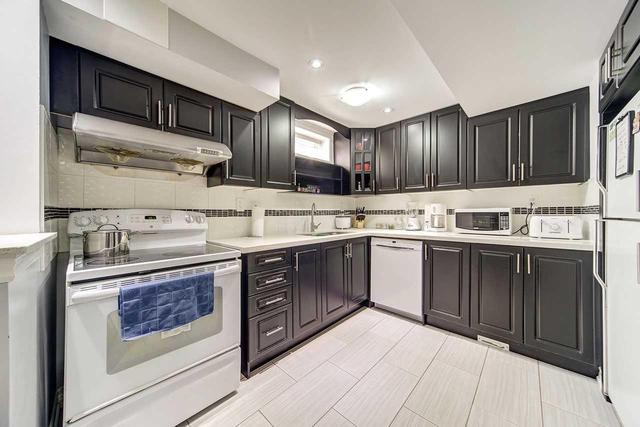 114 Budea Cres, House detached with 5 bedrooms, 5 bathrooms and 4 parking in Toronto ON | Image 18