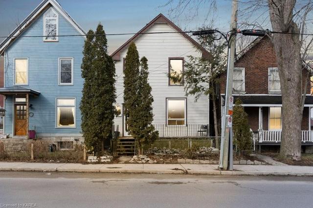 268 Rideau Street, House detached with 3 bedrooms, 1 bathrooms and null parking in Kingston ON | Image 1