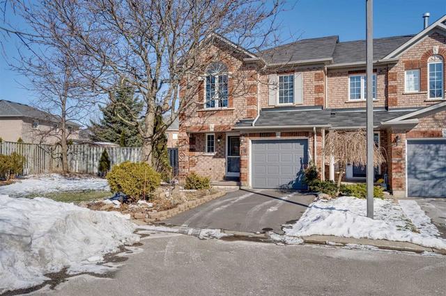 2001 Atkinson Dr, Condo with 3 bedrooms, 3 bathrooms and 2 parking in Burlington ON | Image 24