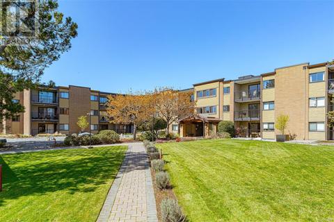 308 - 1870 Mckenzie Ave, Condo with 2 bedrooms, 1 bathrooms and 1 parking in Saanich BC | Card Image