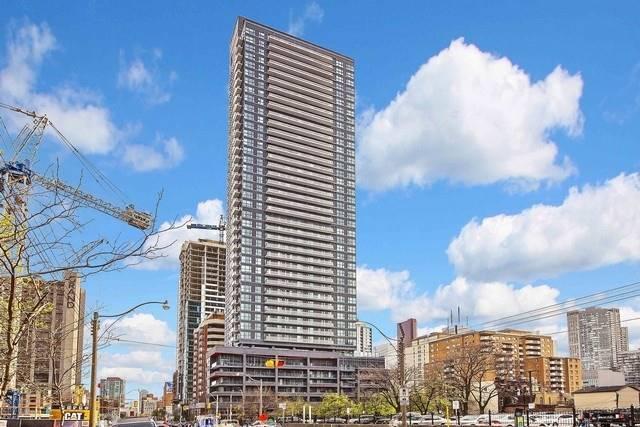 1507 - 159 Dundas St E, Condo with 2 bedrooms, 2 bathrooms and null parking in Toronto ON | Image 1