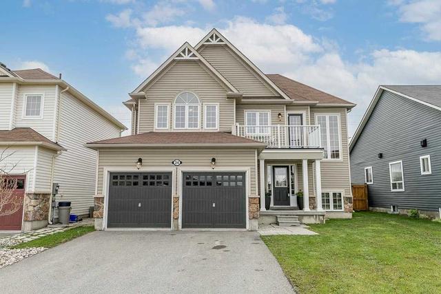 24 Barrington Tr, House detached with 3 bedrooms, 3 bathrooms and 6 parking in Collingwood ON | Image 1