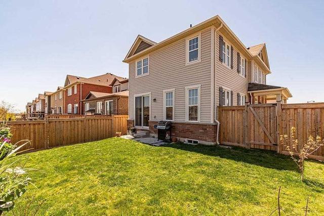 1001 Tock Clse, House detached with 3 bedrooms, 3 bathrooms and 6 parking in Milton ON | Image 34