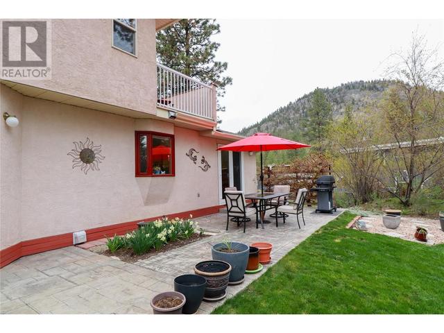 3613 Forsyth Drive, House detached with 3 bedrooms, 2 bathrooms and 2 parking in Okanagan Similkameen F BC | Image 26