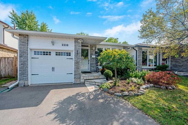 2210 Manchester Dr, House detached with 3 bedrooms, 2 bathrooms and 3 parking in Burlington ON | Image 12