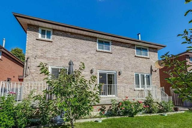 29 Dundee Cres, House detached with 4 bedrooms, 4 bathrooms and 4 parking in Markham ON | Image 19
