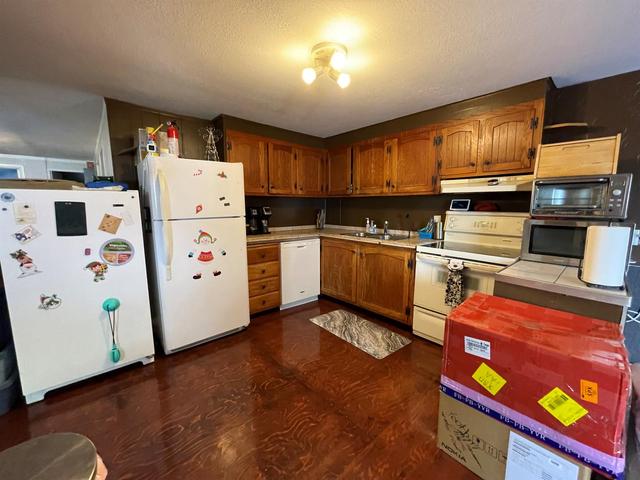 33 - 2106 50 Street Se, Home with 3 bedrooms, 1 bathrooms and 1 parking in Calgary AB | Image 1