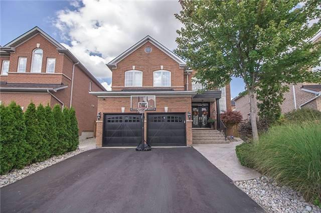 81 Wolf Trail Cres, House detached with 4 bedrooms, 3 bathrooms and 6 parking in Richmond Hill ON | Image 1