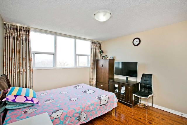 605 - 4101 Sheppard Ave E, Condo with 3 bedrooms, 2 bathrooms and 1 parking in Toronto ON | Image 7