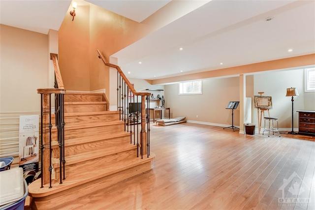 37 Quarry Ridge Drive, House detached with 5 bedrooms, 5 bathrooms and 9 parking in Ottawa ON | Image 25