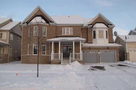 81 The Queensway, House detached with 4 bedrooms, 3 bathrooms and 4 parking in Barrie ON | Image 1