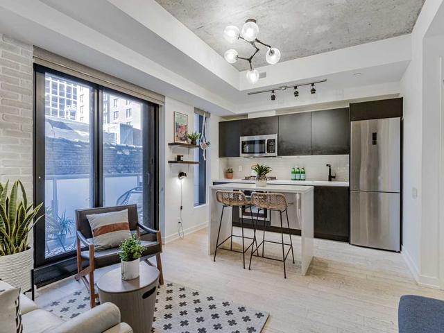 406 - 11 Charlotte St, Condo with 1 bedrooms, 1 bathrooms and 0 parking in Toronto ON | Image 12