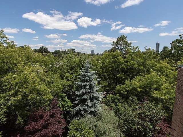 th 3 - 215 Grand Ave, House attached with 3 bedrooms, 3 bathrooms and 2 parking in Toronto ON | Image 12