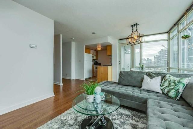 2106 - 397 Front St W, Condo with 1 bedrooms, 1 bathrooms and 1 parking in Toronto ON | Image 24