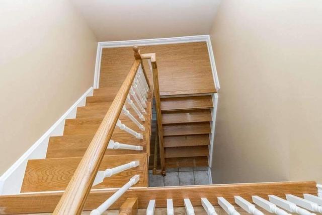 195 Vintage Gate, House detached with 4 bedrooms, 3 bathrooms and 6 parking in Brampton ON | Image 6