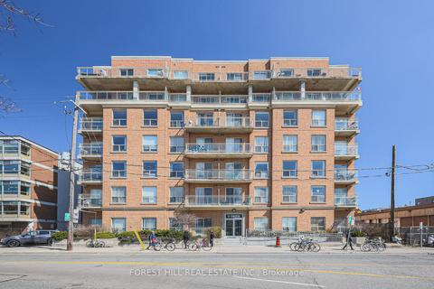 203 - 11 Christie St, Condo with 2 bedrooms, 1 bathrooms and 1 parking in Toronto ON | Card Image