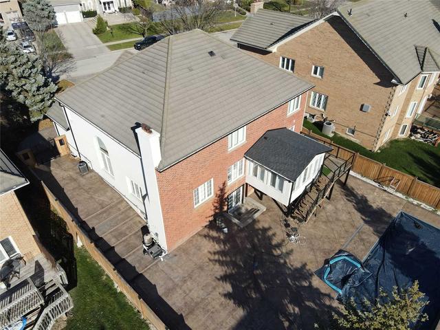 1976 Royal Credit Blvd, House detached with 4 bedrooms, 4 bathrooms and 8 parking in Mississauga ON | Image 7