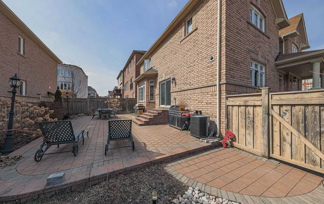 38 Gamla Rd, House detached with 5 bedrooms, 4 bathrooms and 7 parking in Vaughan ON | Image 24