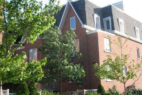 404 - 29 Canniff St, Townhouse with 2 bedrooms, 2 bathrooms and 1 parking in Toronto ON | Image 1