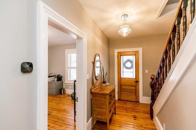 401 Main St E, House detached with 4 bedrooms, 2 bathrooms and 6 parking in Brock ON | Image 3