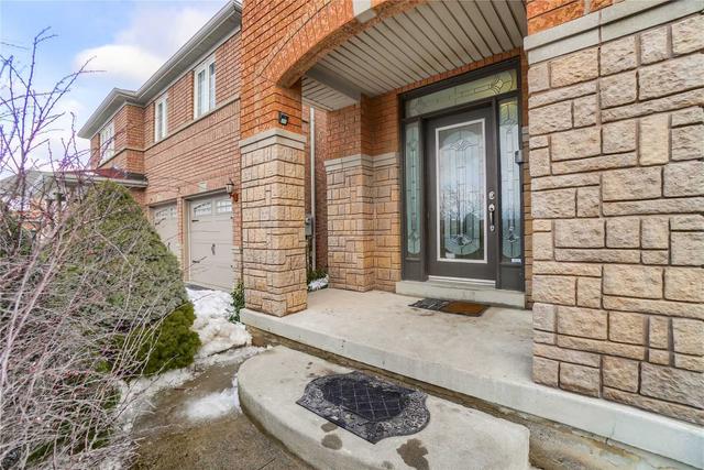 35 Hiberton Cres, House detached with 4 bedrooms, 4 bathrooms and 4 parking in Brampton ON | Image 12