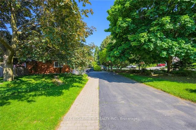 382 Fairlawn Cres, House detached with 3 bedrooms, 2 bathrooms and 6 parking in Burlington ON | Image 29