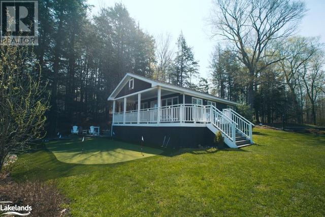 1027 Chown Road, House detached with 3 bedrooms, 2 bathrooms and 9 parking in Muskoka Lakes ON | Image 11