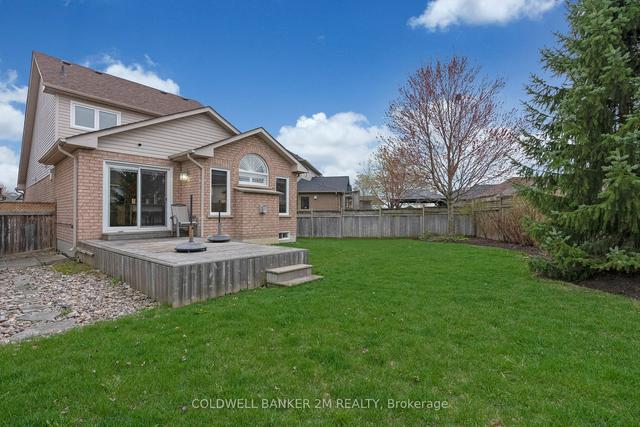26 Kressman Crt, House detached with 3 bedrooms, 3 bathrooms and 4.5 parking in Whitby ON | Image 27