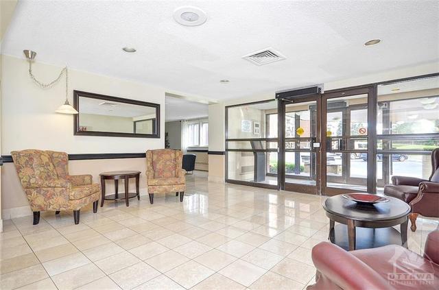 604 - 1505 Baseline Road, Condo with 2 bedrooms, 1 bathrooms and 1 parking in Ottawa ON | Image 22