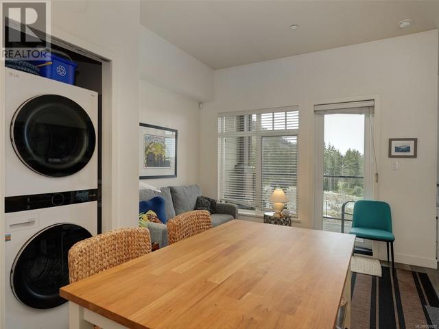 417 - 1395 Bear Mountain Pkwy, Condo with 1 bedrooms, 1 bathrooms and 1 parking in Langford BC | Image 5
