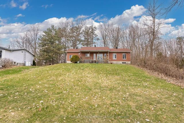 20820 South Service Rd, House detached with 3 bedrooms, 2 bathrooms and 10 parking in South Glengarry ON | Image 12