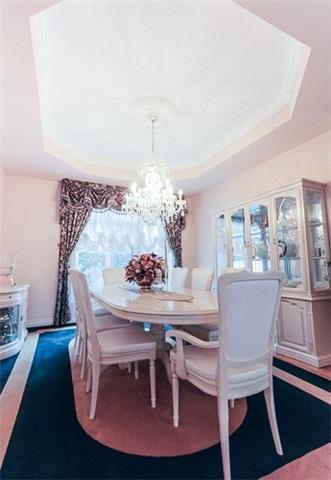 81 Spring Blossom Cres, House detached with 4 bedrooms, 4 bathrooms and 6 parking in Markham ON | Image 4