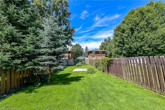85 Marshall Park Drive, House semidetached with 3 bedrooms, 2 bathrooms and 2 parking in North Bay ON | Image 35
