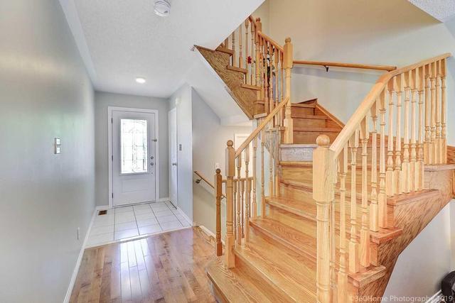 21 Moorefield Dr, House detached with 3 bedrooms, 4 bathrooms and 2 parking in Toronto ON | Image 11
