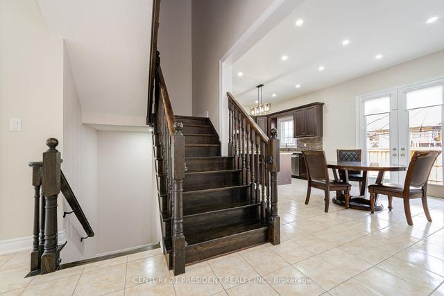 10 Poco St, House detached with 4 bedrooms, 5 bathrooms and 6 parking in Brampton ON | Image 14