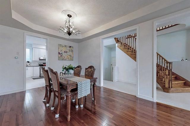 32 Castlemore Ave, House detached with 4 bedrooms, 4 bathrooms and 4 parking in Markham ON | Image 28