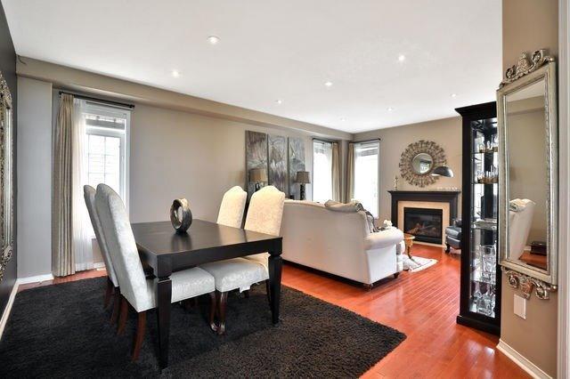 2225 Viking Cres, House detached with 4 bedrooms, 4 bathrooms and 2 parking in Burlington ON | Image 3