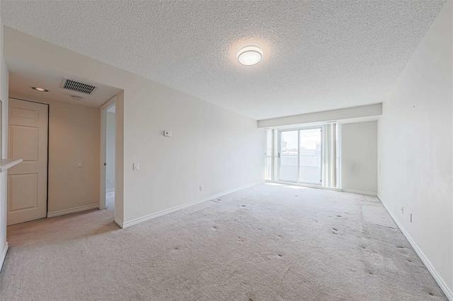 312 - 8 Covington Rd, Condo with 2 bedrooms, 2 bathrooms and 1 parking in Toronto ON | Image 9