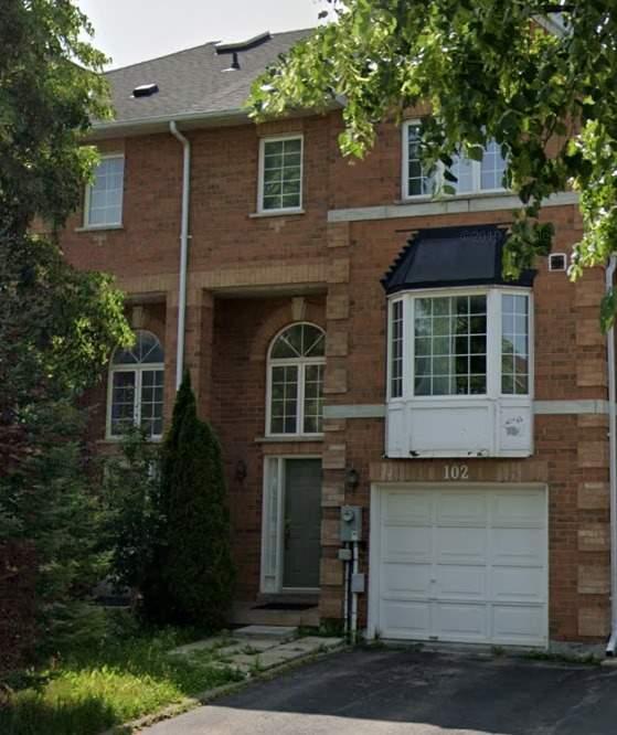 102 Royal Chapin Cres, House attached with 3 bedrooms, 3 bathrooms and 4 parking in Richmond Hill ON | Image 1