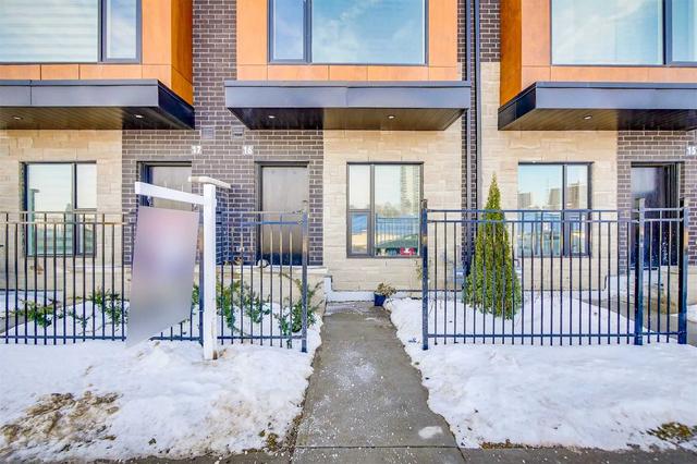 unit 16 - 200 Malta Ave, Townhouse with 3 bedrooms, 3 bathrooms and 1 parking in Brampton ON | Image 23