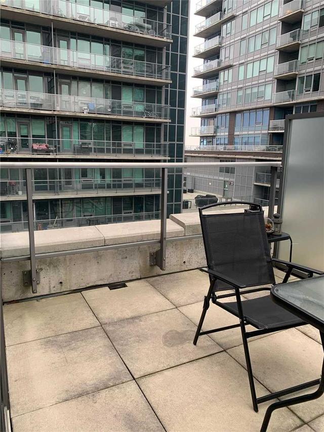 th17 - 57 East Liberty St, Townhouse with 2 bedrooms, 2 bathrooms and 1 parking in Toronto ON | Image 4