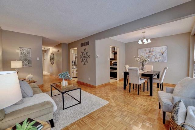 31 - 750 Burnhamthorpe Rd E, Townhouse with 4 bedrooms, 2 bathrooms and 2 parking in Mississauga ON | Image 24