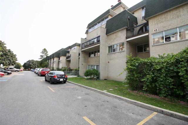 109 - 1624 Bloor St, Townhouse with 3 bedrooms, 2 bathrooms and 2 parking in Mississauga ON | Image 28