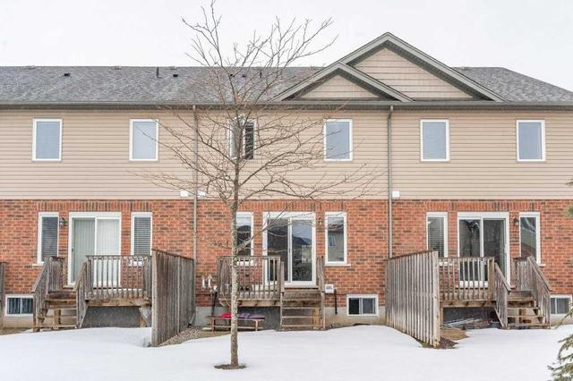 35 Oldfield Dr, Townhouse with 3 bedrooms, 3 bathrooms and 2 parking in Guelph ON | Image 5