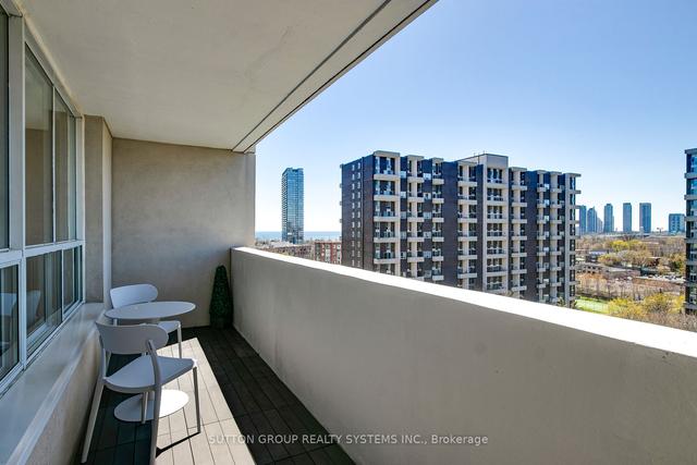 1101 - 65 Southport St, Condo with 2 bedrooms, 2 bathrooms and 1 parking in Toronto ON | Image 19