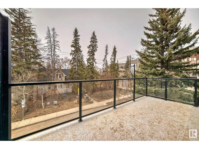 10341 Wadhurst Rd Nw Nw, House attached with 3 bedrooms, 2 bathrooms and null parking in Edmonton AB | Image 10