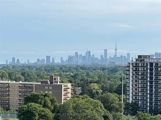 1106 - 2 Clairtrell Rd, Condo with 2 bedrooms, 2 bathrooms and 1 parking in Toronto ON | Image 5